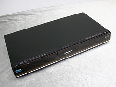 松下松下DMP-BDT300